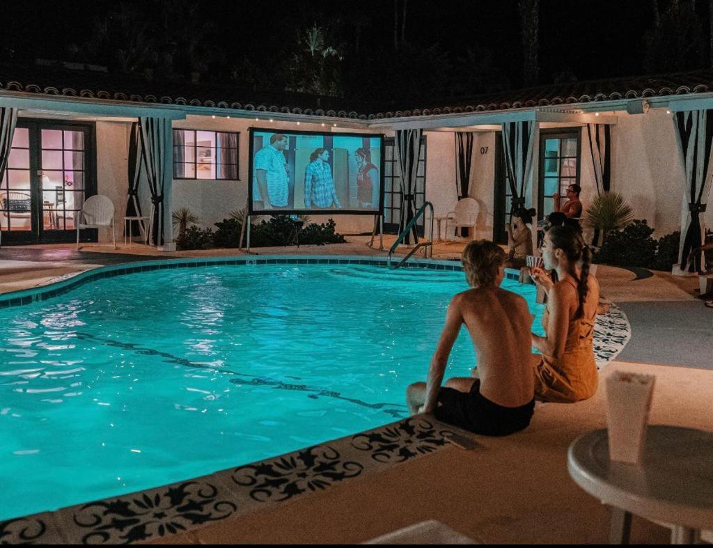 Готель Natural Palm Springs Escape Poolside Plus Downtown Екстер'єр фото