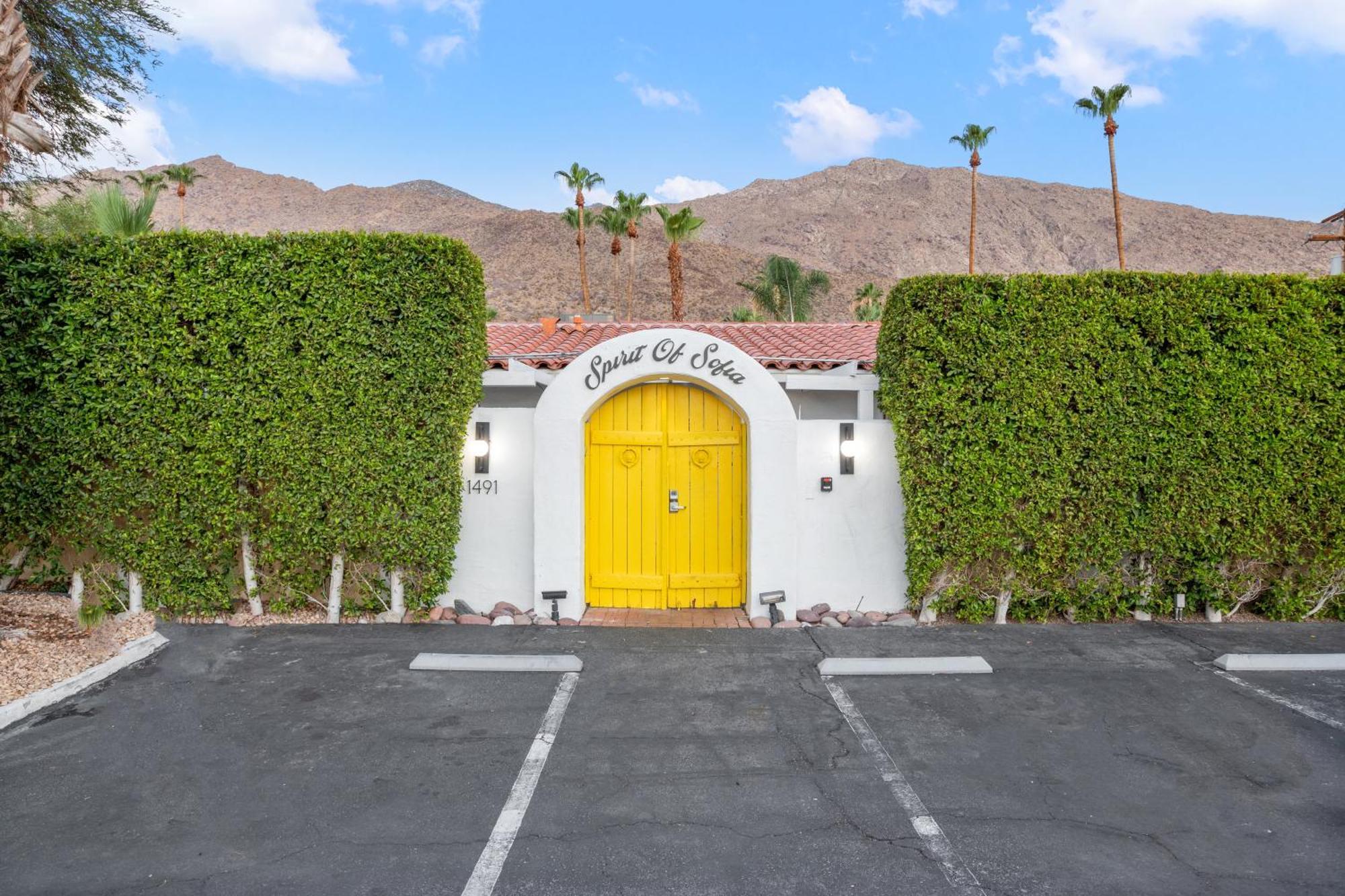 Готель Natural Palm Springs Escape Poolside Plus Downtown Екстер'єр фото